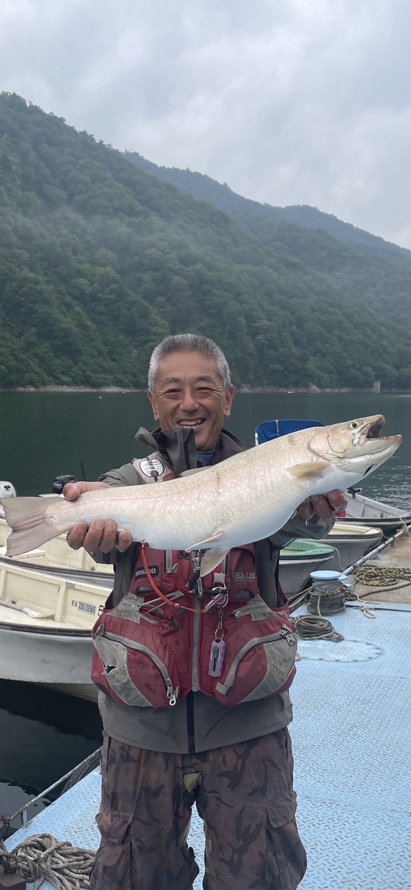 畠山様銀山湖トローリング